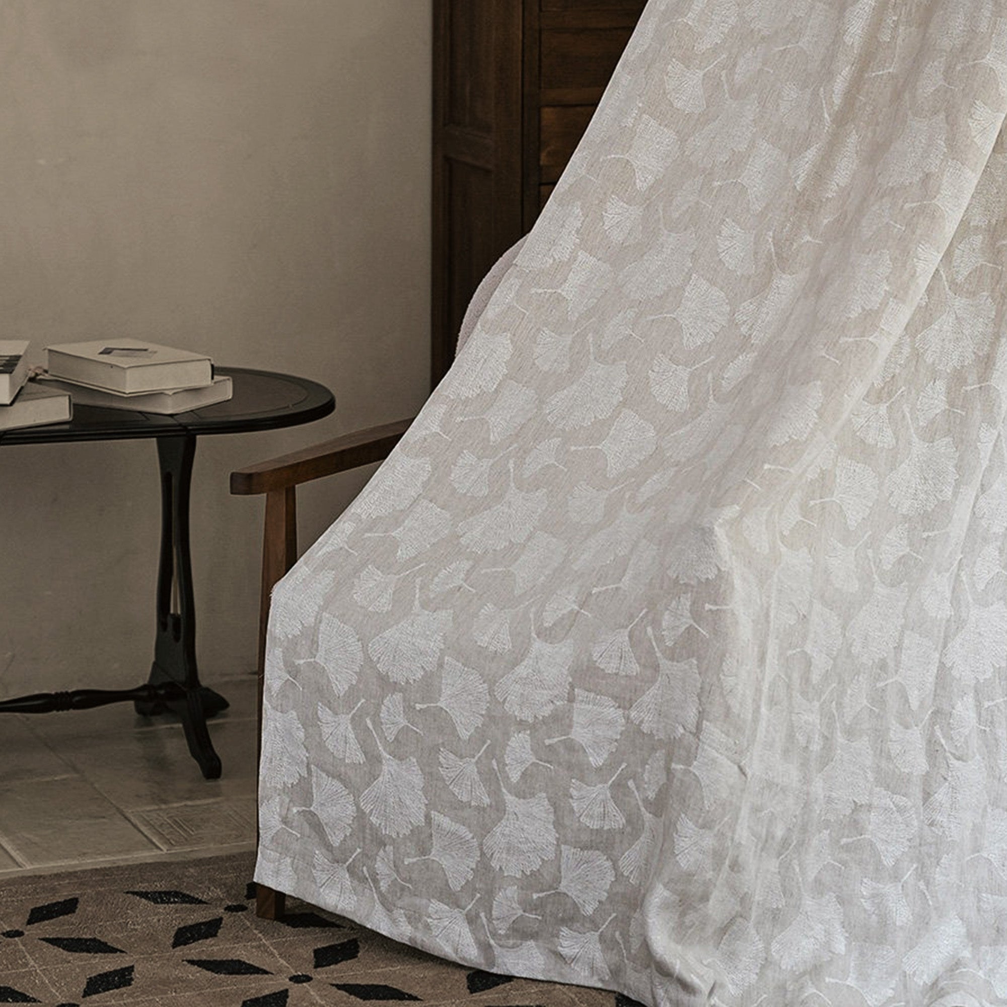 Ginkgo Jacquard Linen