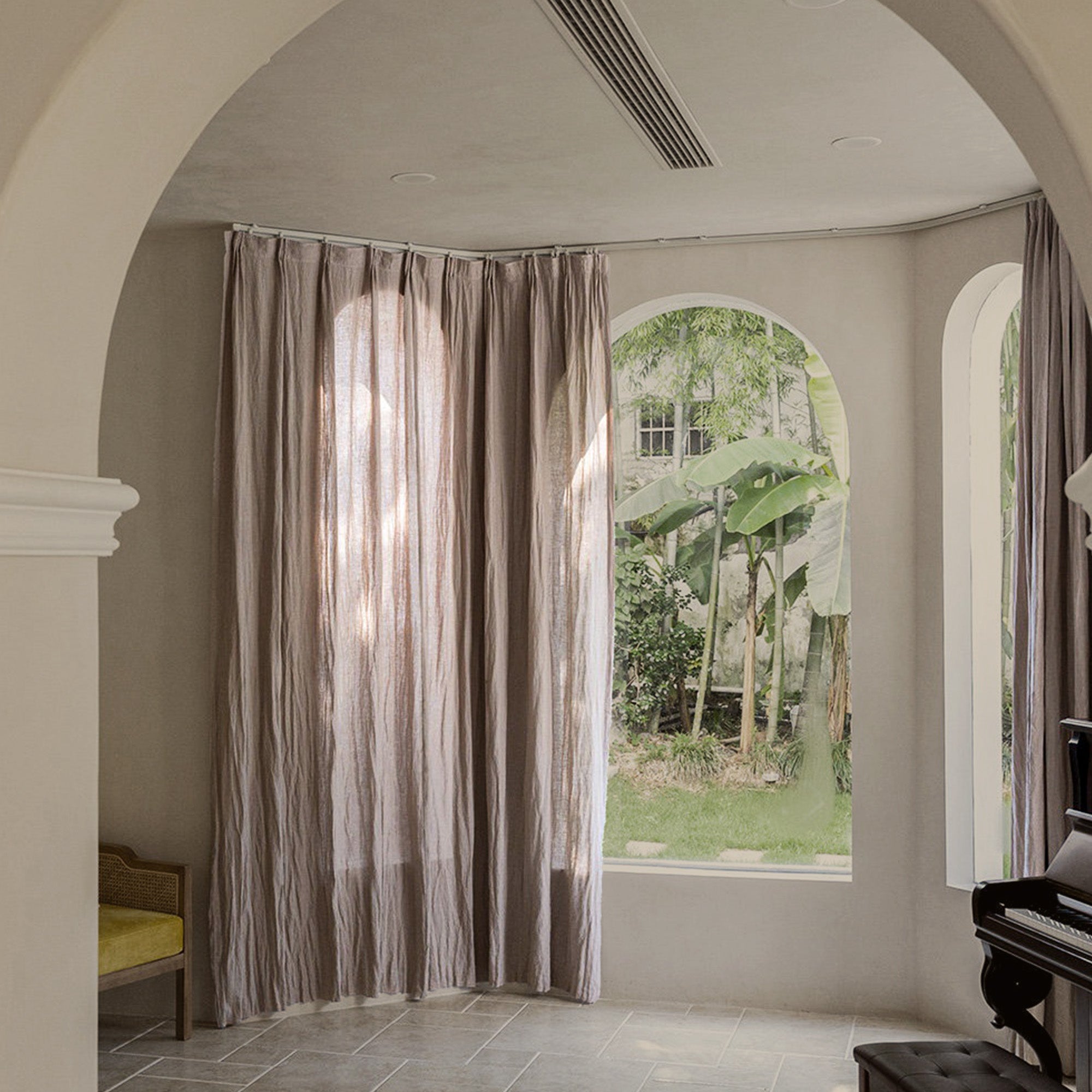 Toast Fold Linen
